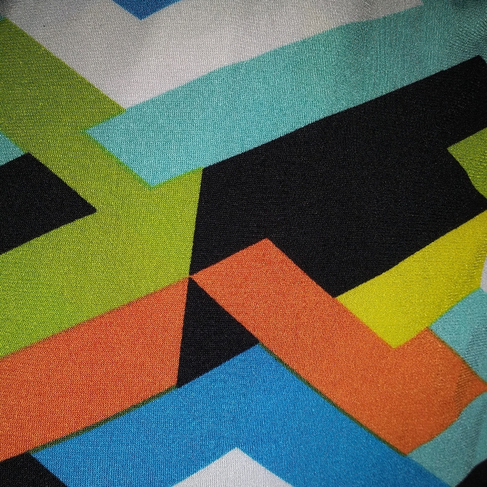 Geometric Dress - Picture 6 of 8